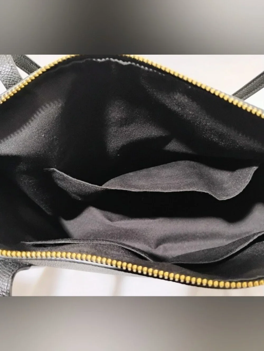 Coach Gallery Cross-grain Leather Zip Top Tote